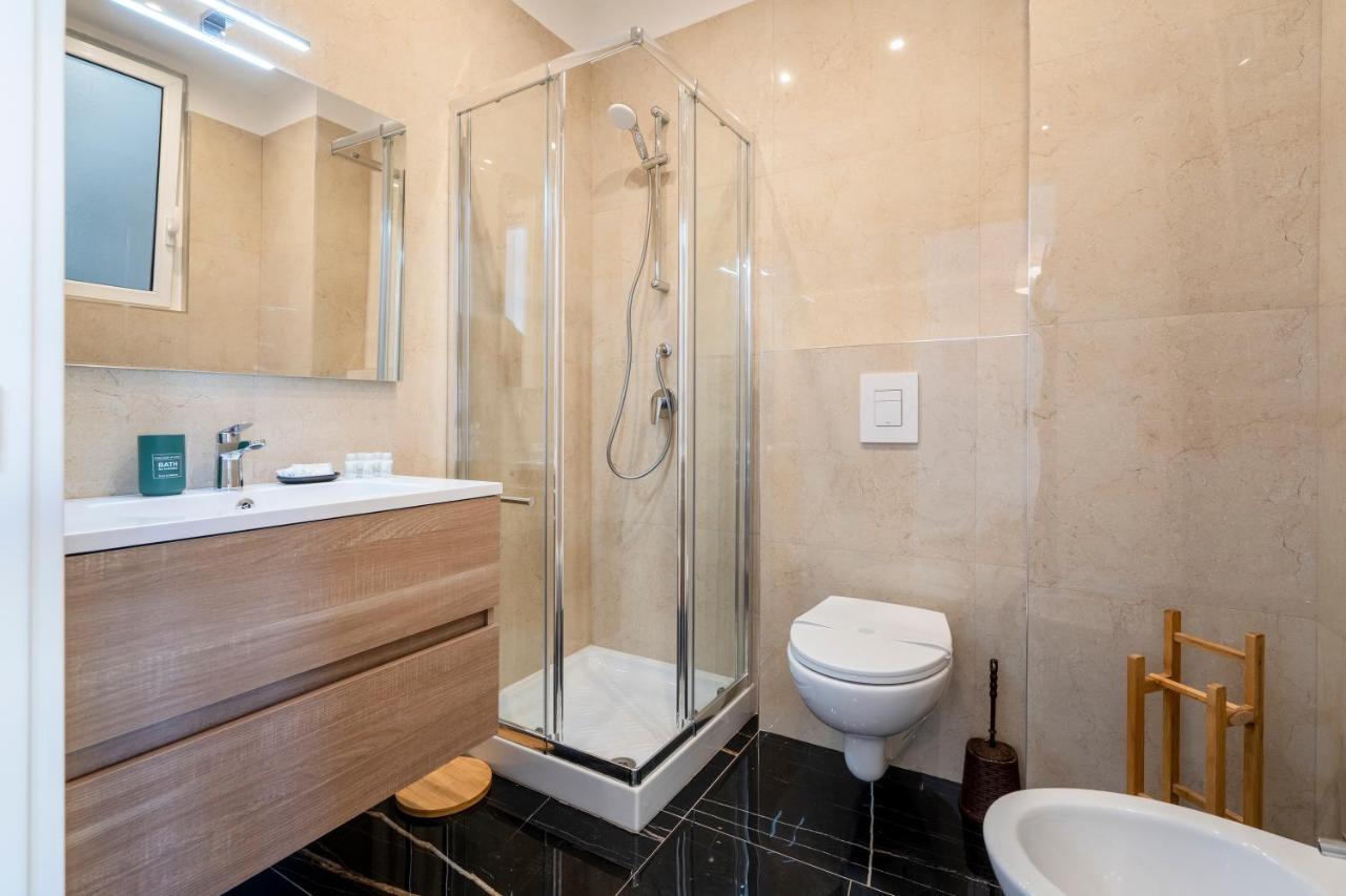 Central & Elegant Loft - With Balcony Bari Buitenkant foto